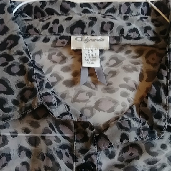 Semi Sheer Bow Tie Blouse by DYNAMTIE - Picture 5 of 10